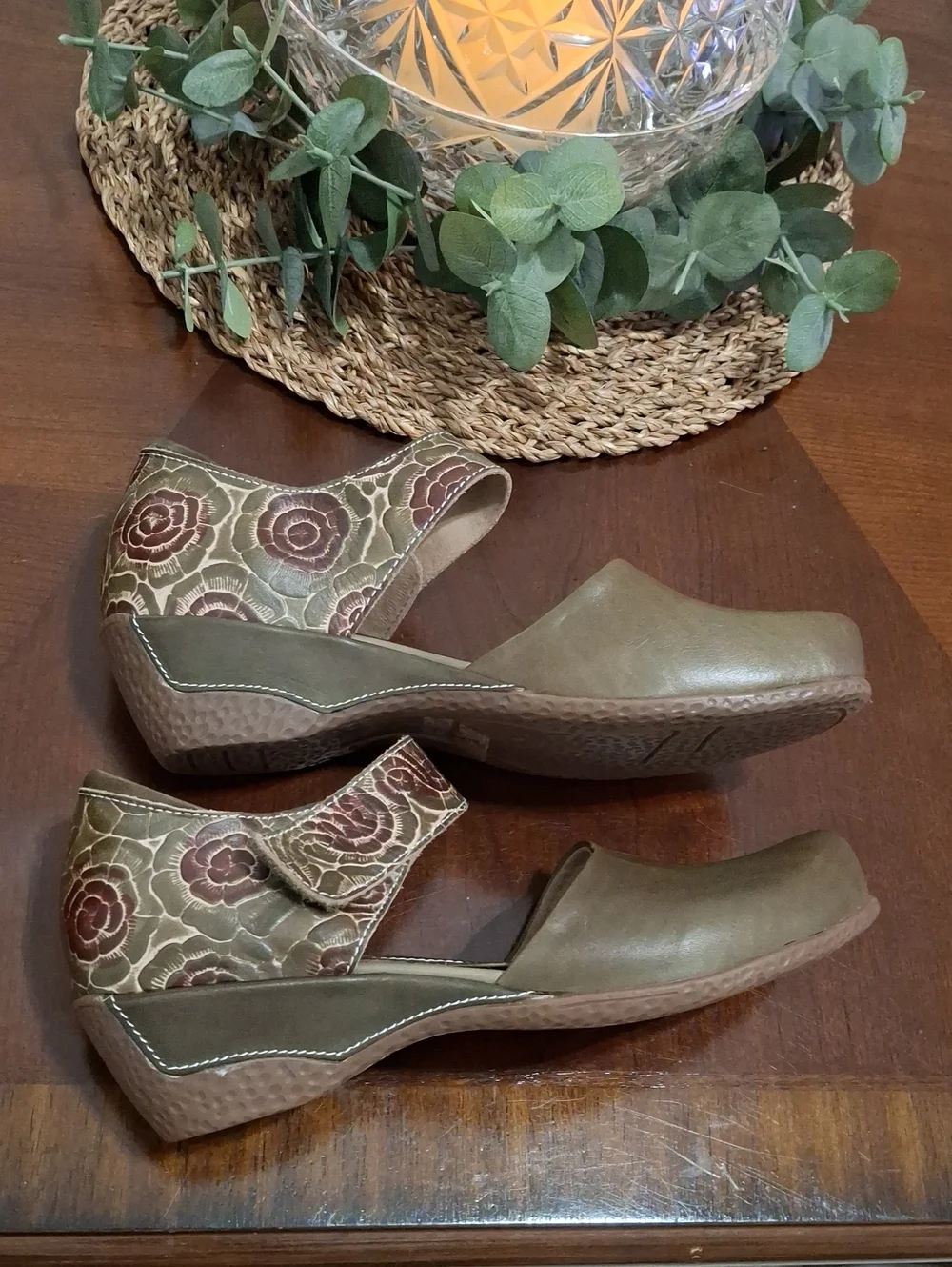 L'Artiste By Spring Step Gloss Pansy Mary Jane Floral Strap Wedge Shoes - Olive